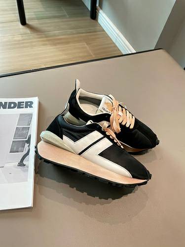 Picture of Lanvin Shoes Women _SKUfw102987115fw